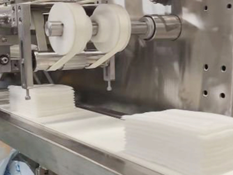 6道半自动湿巾机